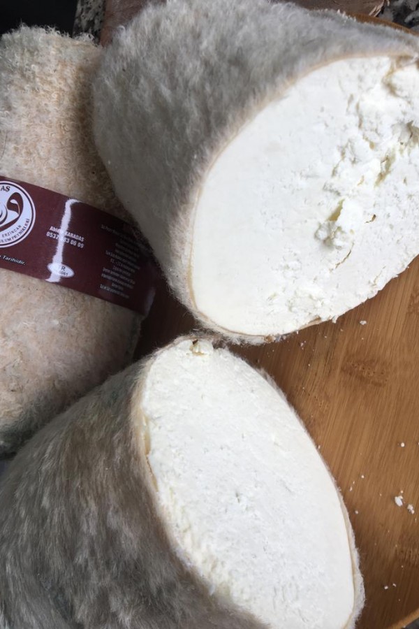 Erzincan Deri Tulum Peyniri 1.5 kg