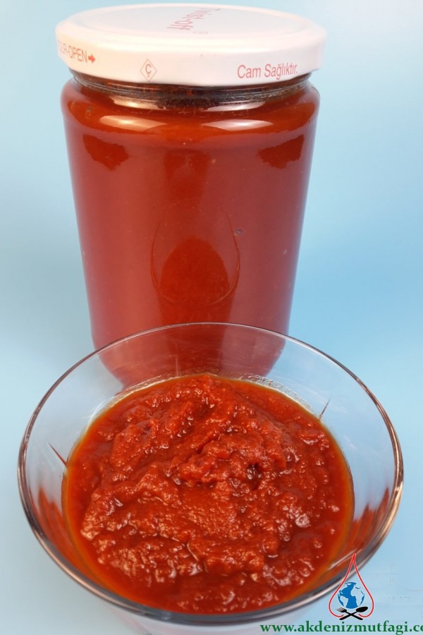 Ev Yapımı Doğal Domates Salçası  (1 Kg)